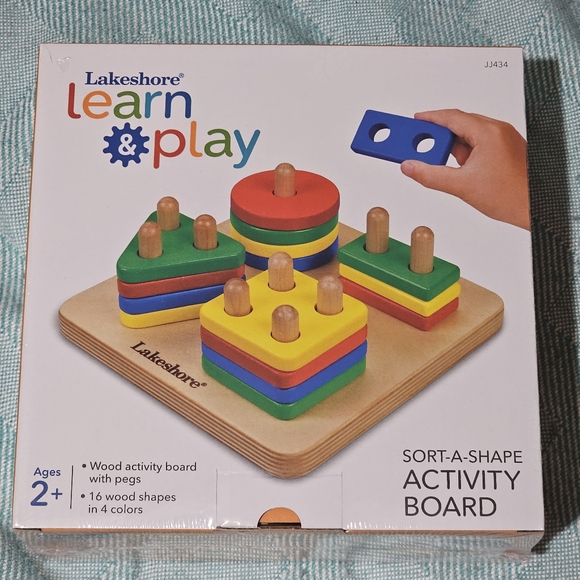 LAKESHORE learn & Play Sort-A-Shape Activity Board Developmental Wooden Toy - Picture 2 of 2
